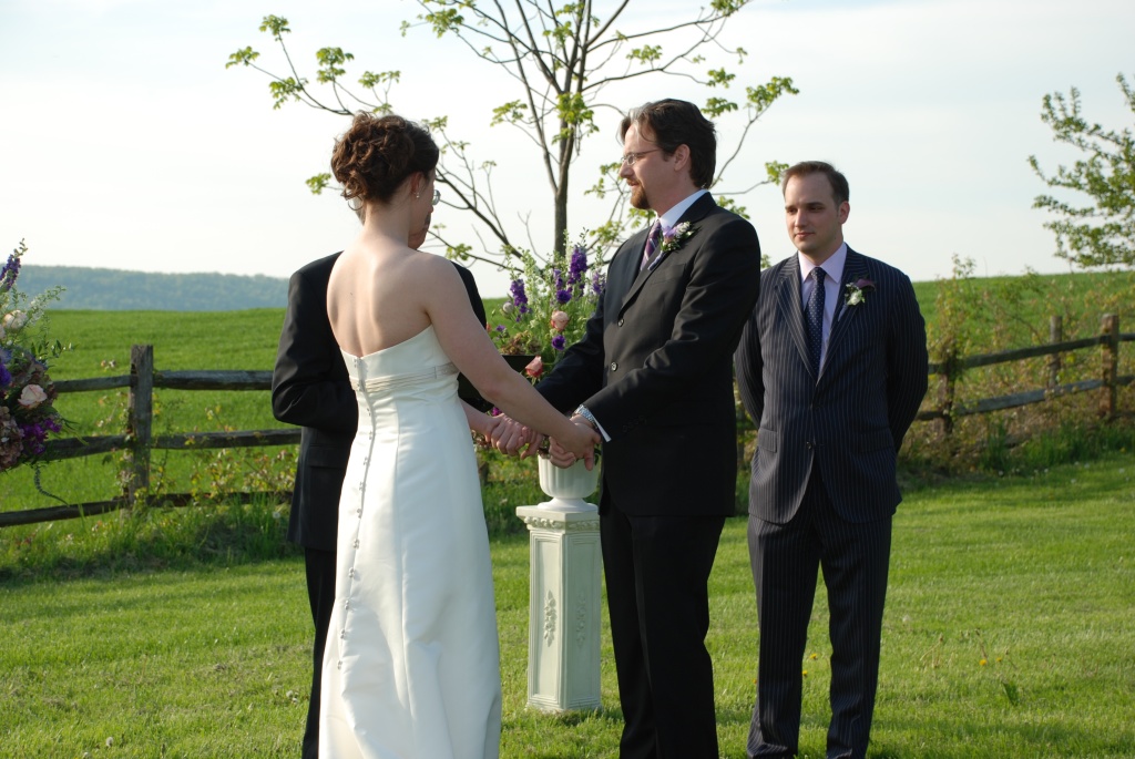 2010/04(April)/Lindsay Andrew Wedding/1024x768_2010-04-23-101 Lindsay-Andrew Wedding.jpg